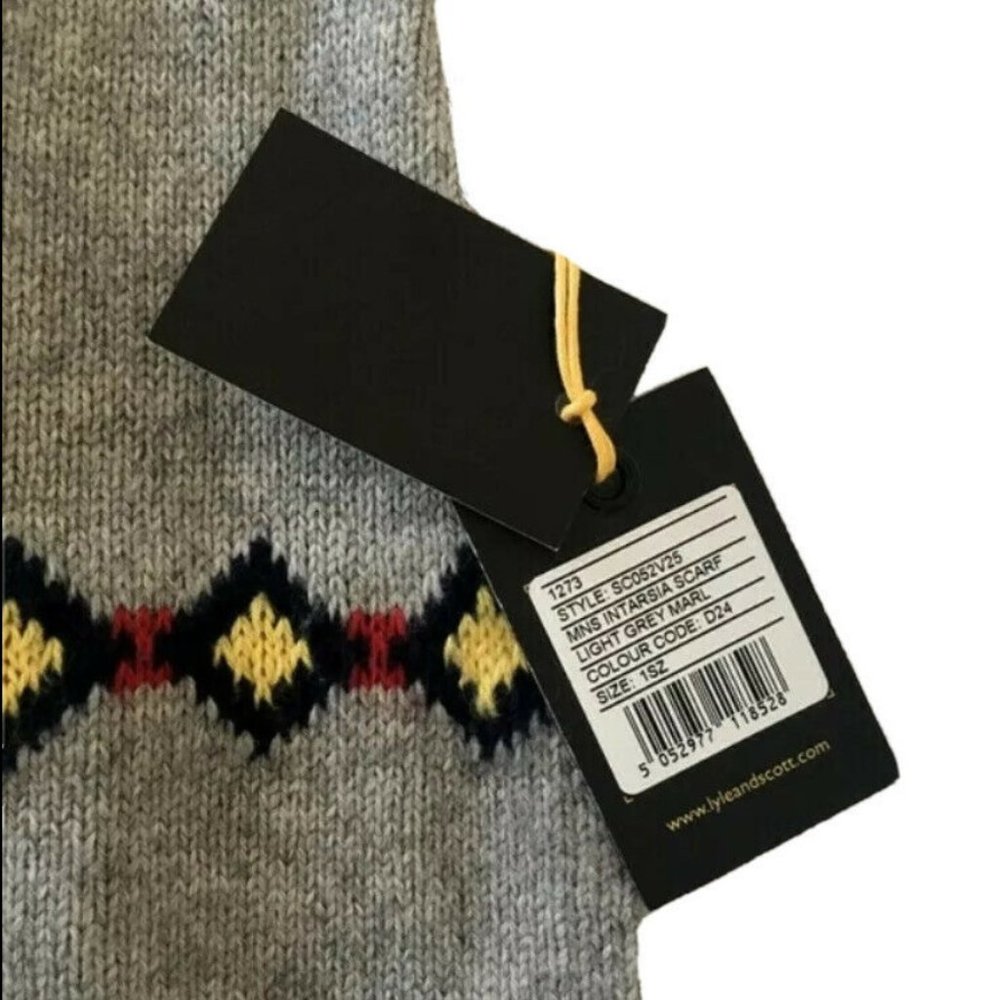 ⛔️SOLD⛔️ LYLE&SCOTT Scotland Vtg Merino Wool Scarf - Picture 8 of 10